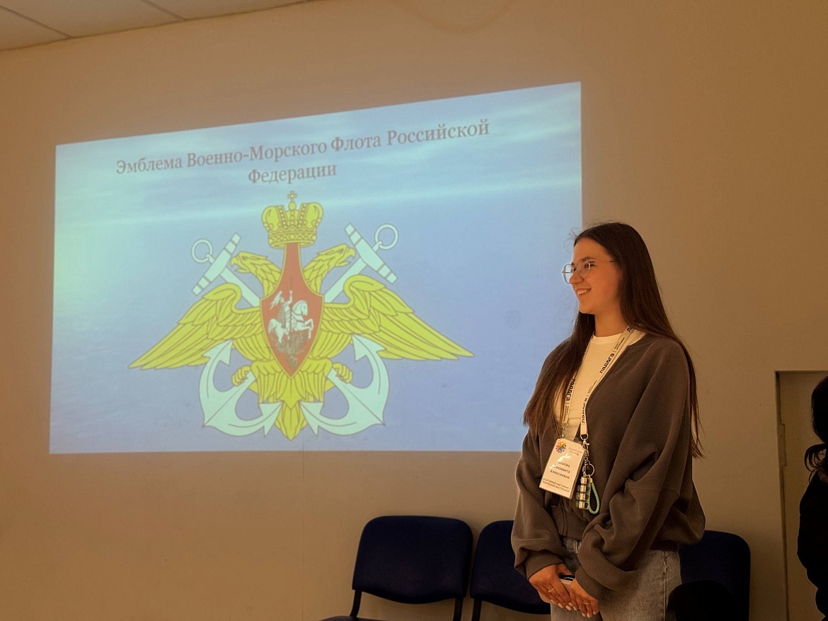 В ДСЦО «Юность» прошло масштабное празднование Дня Военно-морского флота! Мероприятия охватили все три лагеря, каждый из которых подготовил свою уникальную программу.